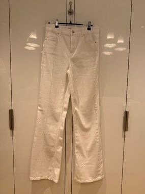 Zara White Bootcut Jeans — Size 4 (EUR 36) — Gold Hardware